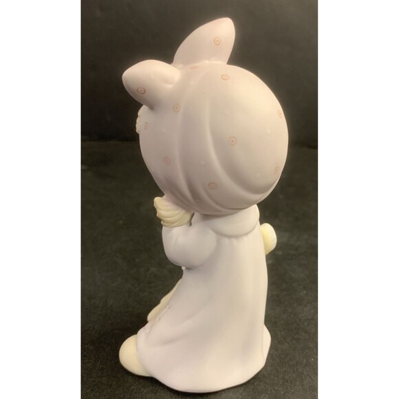 Vintage Enesco Precious Moments 1984 ISN'T HE PRECIOUS? Retired Figurine E-5379 - Picture 4 of 11